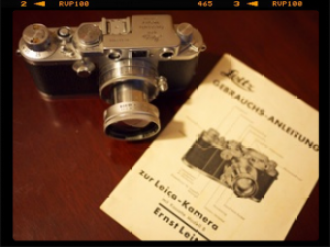 Cámara Leica IIIf con manual